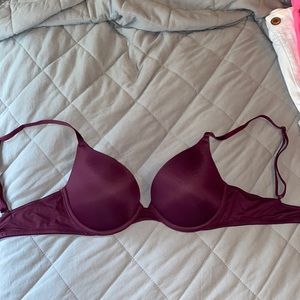 Victoria’s Secret PINK bra